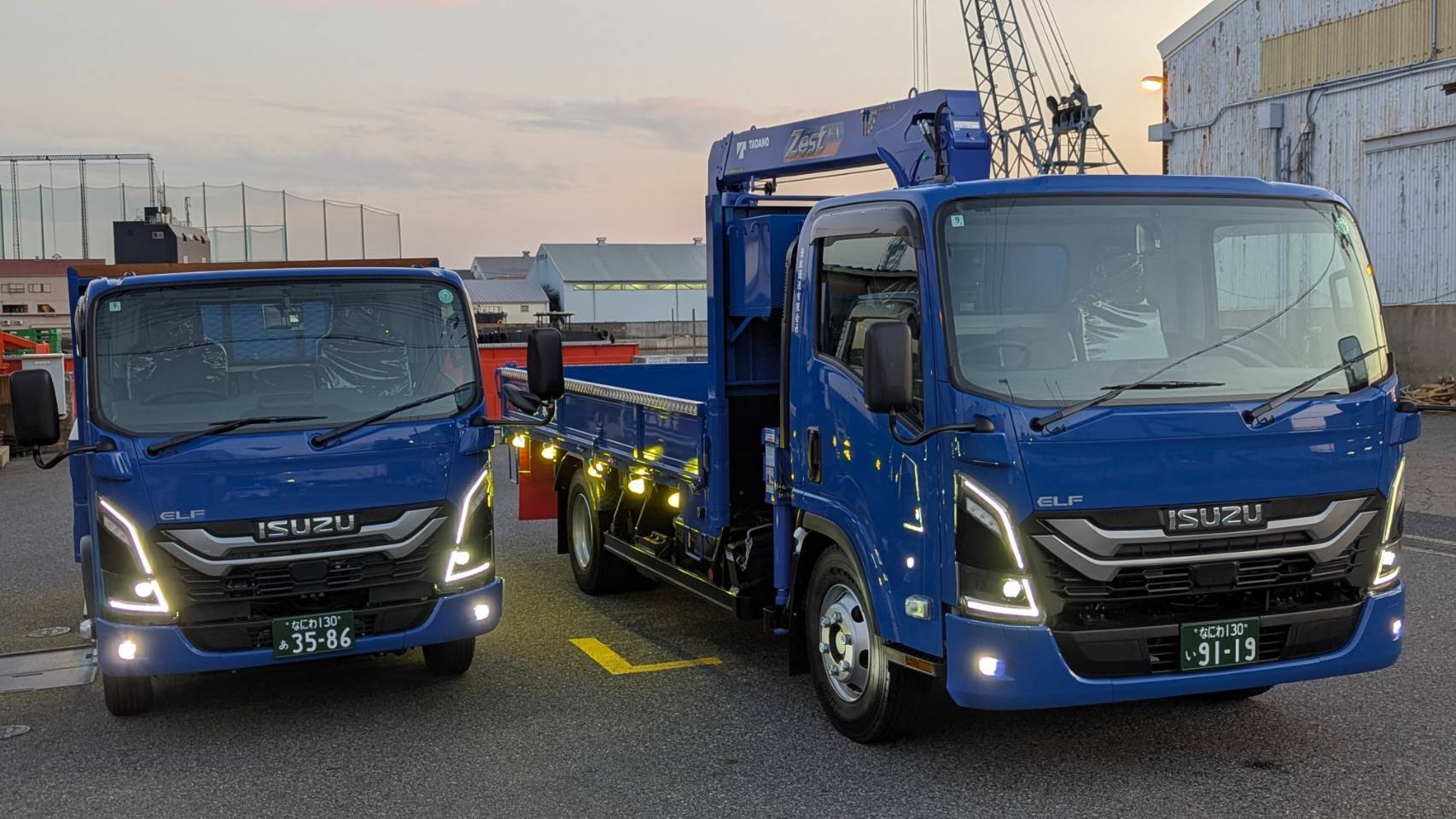 パワーゲート車